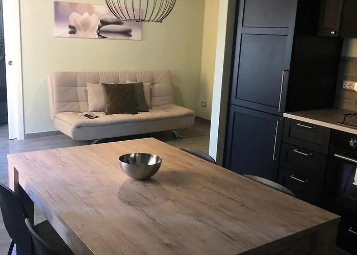 Claudia's Flat ルッカ