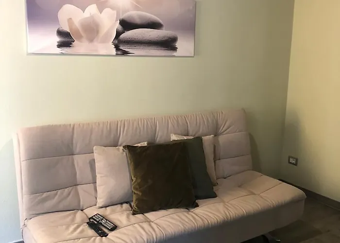 Claudia's Flat * ルッカ